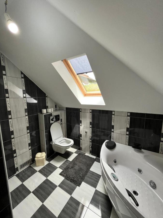 Villa Cobras Plivsko Jezero, Jajce Exterior foto